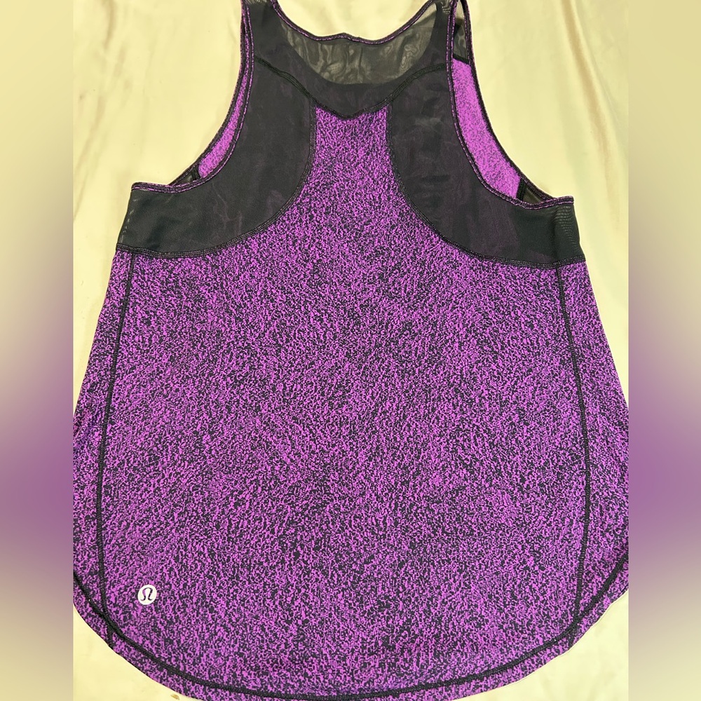 Lululemon Sculpt Tank II Top M Circuit Aurora Black Purple Mesh Sleeveless Yoga